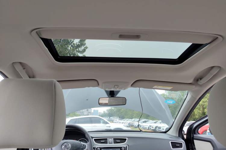 Used Dongfeng Aeolus L60 2015 1.6L Manual New Dynamic Model Headliner