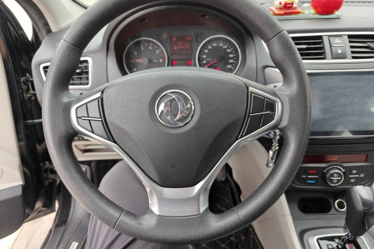 Used Dongfeng Aeolus L60 2015 1.8L Automatic New Enjoyment Model Interior 2