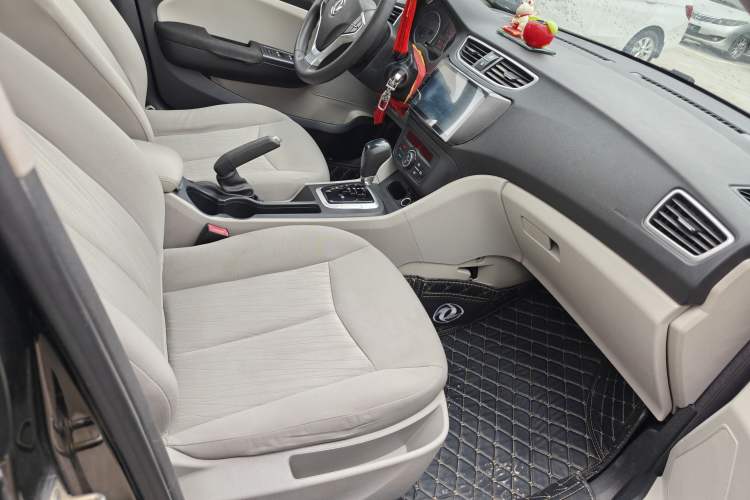 Used Dongfeng Aeolus L60 2015 1.8L Automatic New Enjoyment Model Interior 6