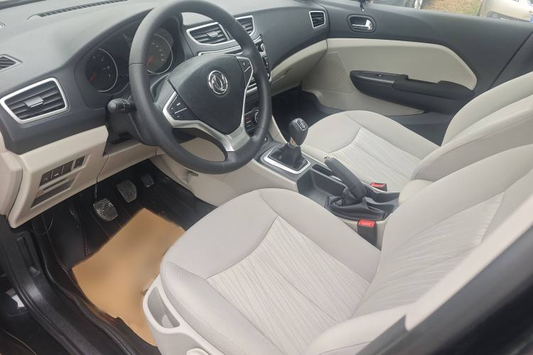Used Dongfeng Aeolus L60 2015 1.6L Manual New Dynamic Model Right Front Seat