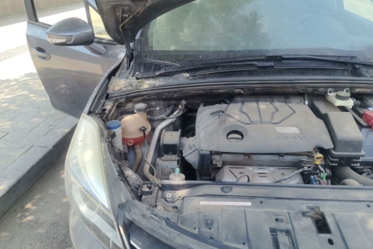 Used Dongfeng Aeolus L60 2015 1.8L Automatic New Enjoyment Model Engine Bay Right