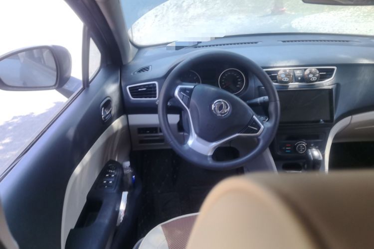Used Dongfeng Aeolus L60 2015 1.8L Automatic New Enjoyment Model Steering Wheel