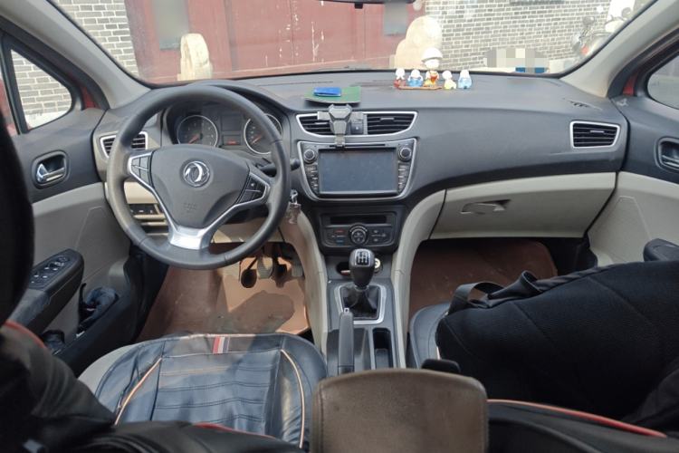 Used Dongfeng Aeolus L60 2015 1.8L Manual New Enjoyment Version Center Console