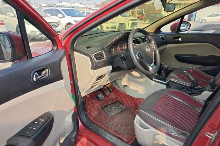 Used Dongfeng Aeolus L60 2015 1.8L Manual New Enjoyment Version Driver Seat