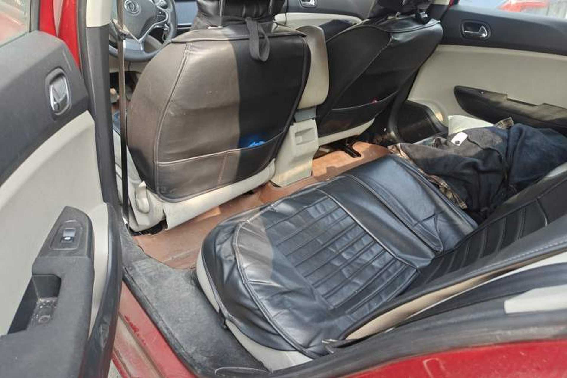Used Dongfeng Aeolus L60 2015 1.8L Manual New Enjoyment Version Left Rear Seat