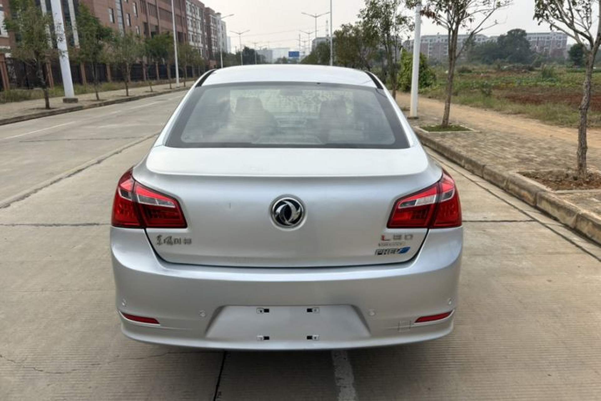 Used Dongfeng Aeolus L60 2015 1.8L Manual New Enjoyment Version Exterior 4