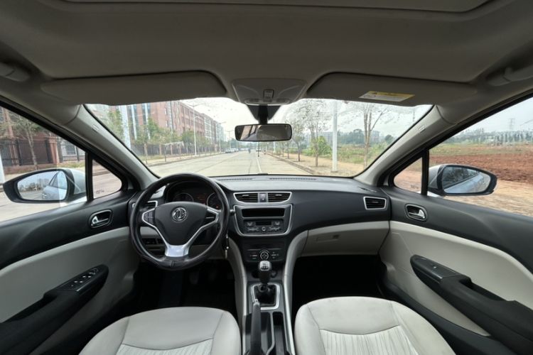 Used Dongfeng Aeolus L60 2015 1.8L Manual New Enjoyment Version Interior 1