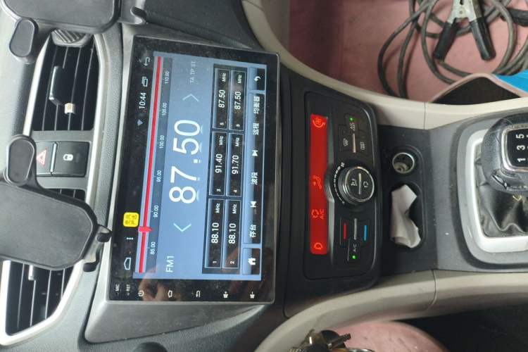 Used Dongfeng Aeolus L60 2015 1.8L Manual New Enjoyment Version Audio And AC Panel