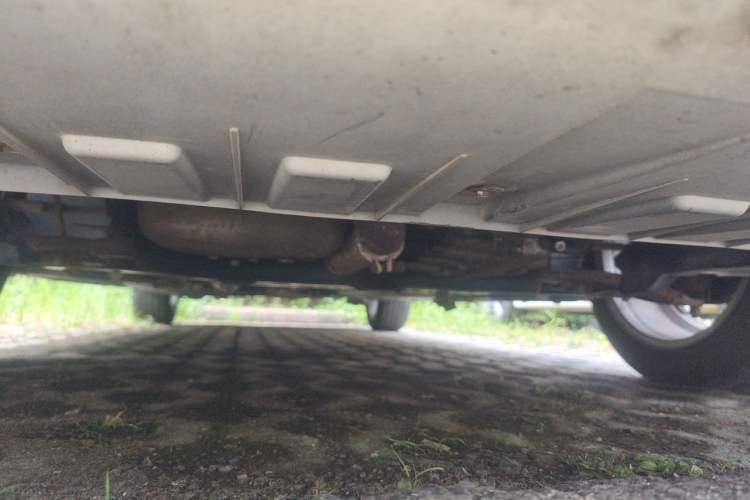 Used Dongfeng Aeolus L60 2015 1.8L Automatic New Rui Model Chassis Front