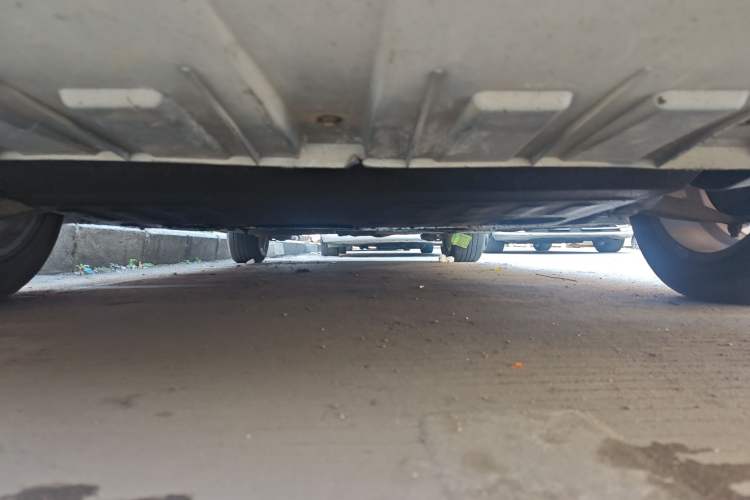 Used Dongfeng Aeolus L60 2015 1.8L Automatic New Enjoyment Model Chassis Front
