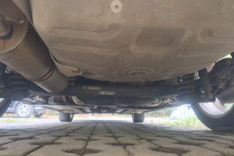Used Dongfeng Aeolus L60 2015 1.8L Automatic New Rui Model Chassis Rear