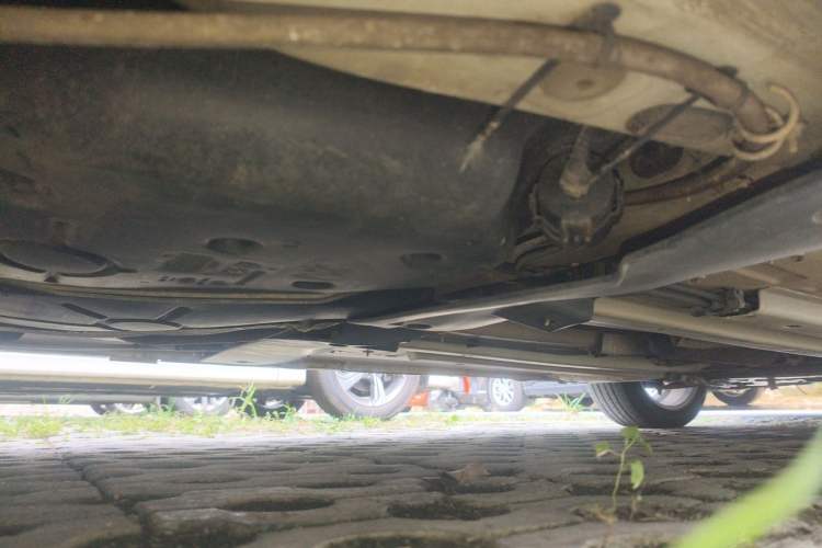 Used Dongfeng Aeolus L60 2015 1.8L Automatic New Rui Model Chassis Rear Right