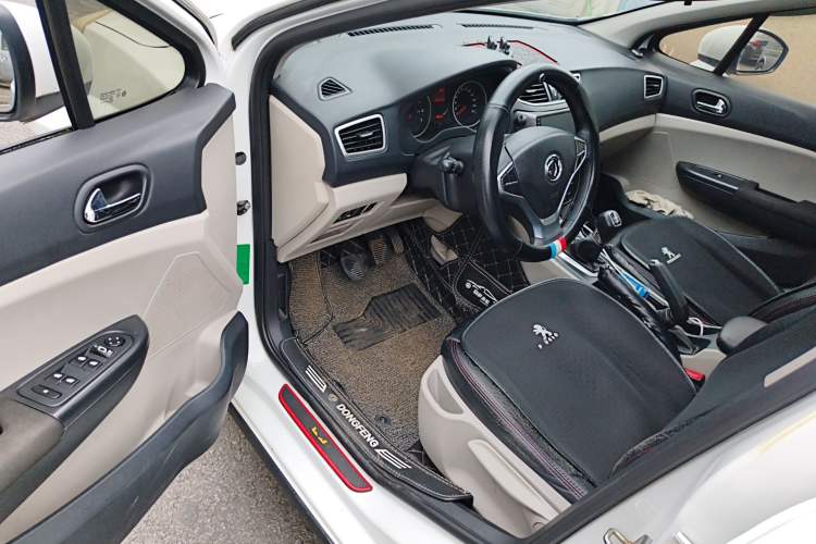 Used Dongfeng Aeolus L60 2015 1.6L Manual New Dynamic Model Driver Seat