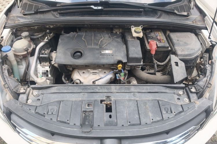 Used Dongfeng Aeolus L60 2015 1.8L Automatic New Rui Model Engine Bay