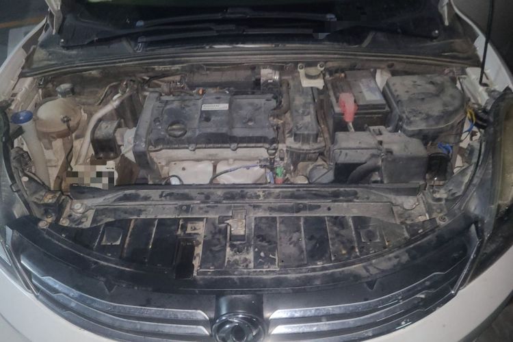 Used Dongfeng Aeolus L60 2015 1.6L Manual New Dynamic Model Engine Bay