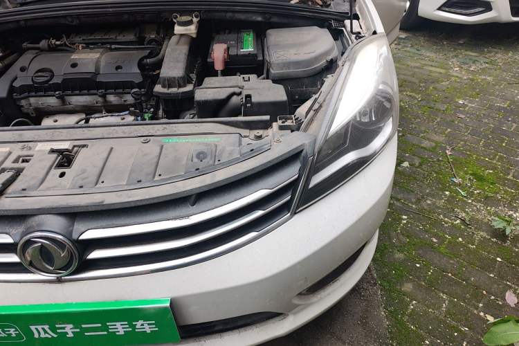 Used Dongfeng Aeolus L60 2015 1.6L Manual New Dynamic Model Engine Bay Left