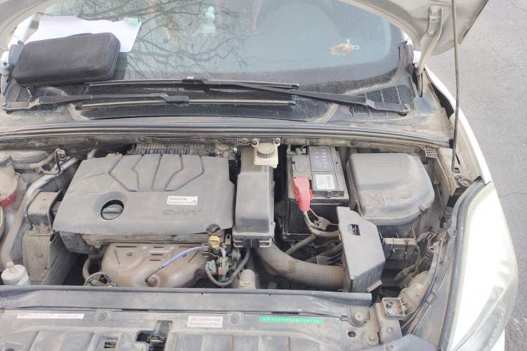Used Dongfeng Aeolus L60 2015 1.8L Manual New Enjoyment Version Engine Bay Left