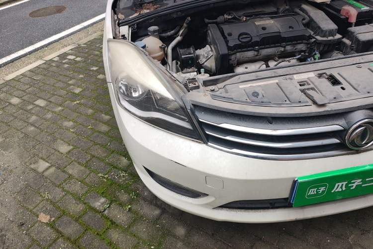 Used Dongfeng Aeolus L60 2015 1.6L Manual New Dynamic Model Engine Bay Right