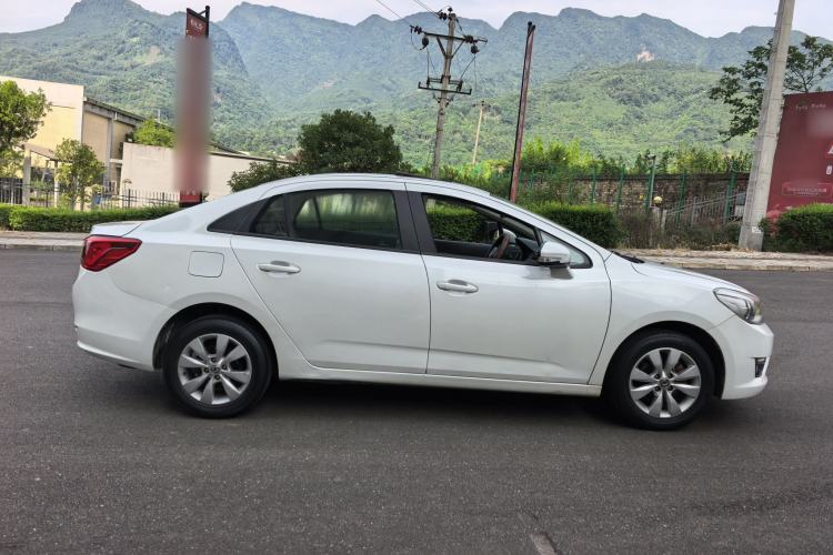 Used Dongfeng Aeolus L60 2015 1.8L Automatic New Enjoyment Model Exterior 4