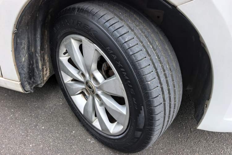 Used Dongfeng Aeolus L60 2015 1.8L Automatic New Enjoyment Model Exterior 8