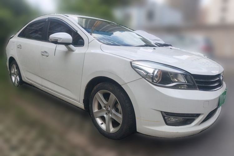 Used Dongfeng Aeolus L60 2015 1.8L Automatic New Rui Model Front Right 45 Deg