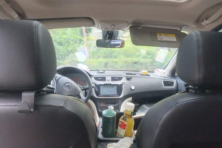 Used Dongfeng Aeolus L60 2015 1.8L Automatic New Rui Model Headliner