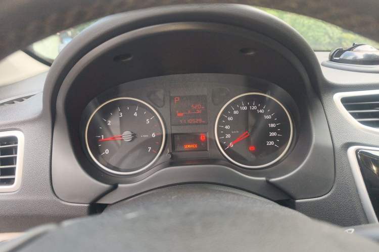 Used Dongfeng Aeolus L60 2015 1.8L Automatic New Rui Model Instrument Cluster