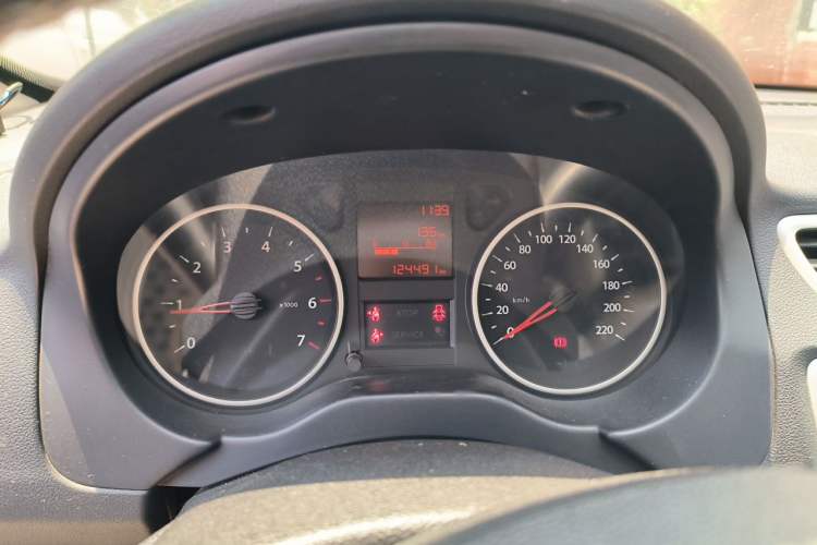 Used Dongfeng Aeolus L60 2015 1.6L Manual New Dynamic Model Instrument Cluster