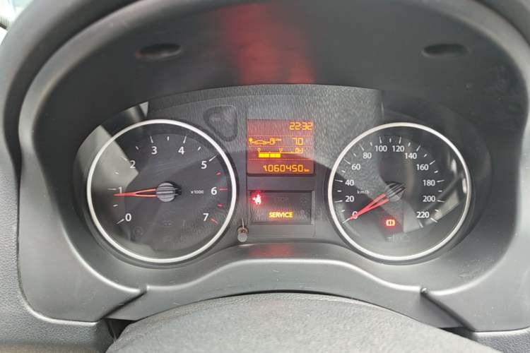 Used Dongfeng Aeolus L60 2015 1.6L Manual New Dynamic Model Instrument Cluster