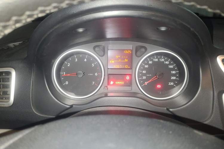 Used Dongfeng Aeolus L60 2015 1.6L Manual New Dynamic Model Instrument Cluster