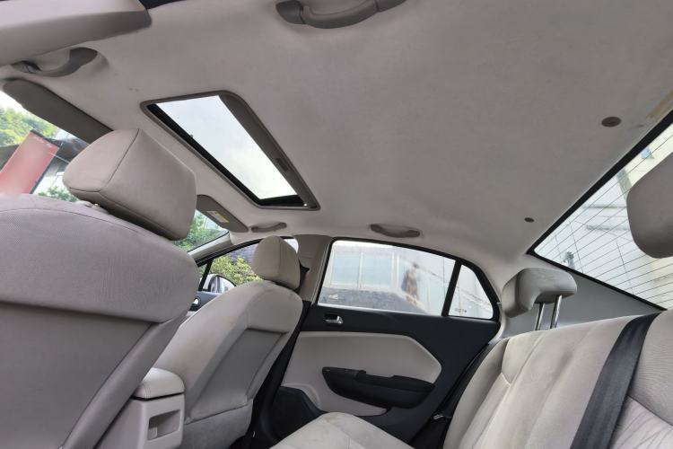 Used Dongfeng Aeolus L60 2015 1.8L Automatic New Enjoyment Model Interior 5