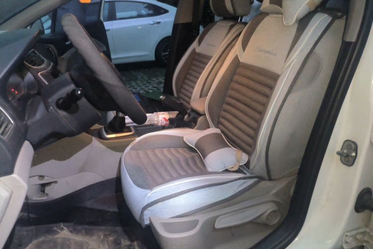 Used Dongfeng Aeolus L60 2015 1.8L Manual New Enjoyment Version Left Front Seat