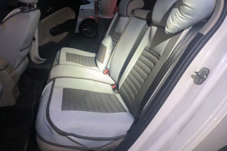 Used Dongfeng Aeolus L60 2015 1.8L Manual New Enjoyment Version Left Rear Seat
