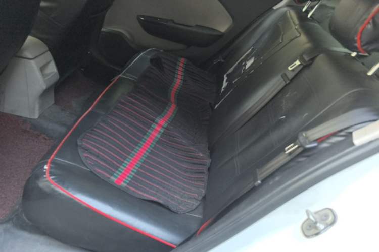 Used Dongfeng Aeolus L60 2015 1.8L Manual New Enjoyment Version Left Rear Seat