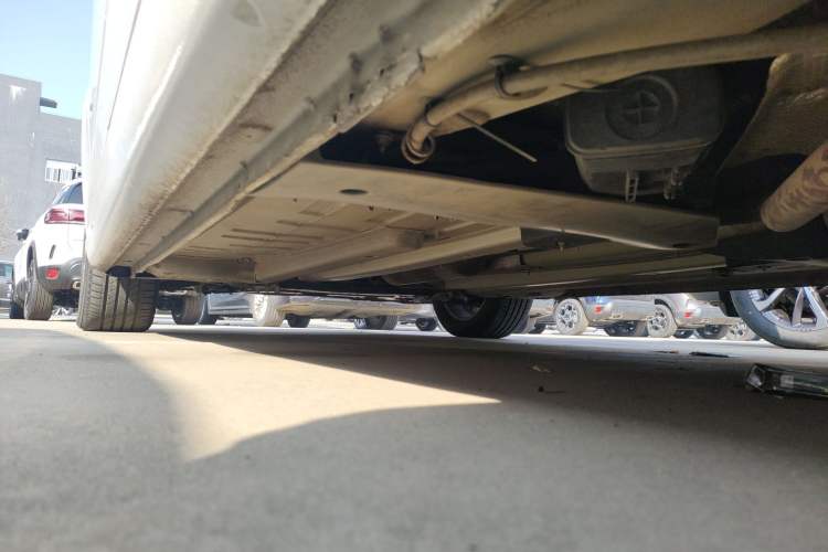 Used Dongfeng Aeolus L60 2015 1.8L Automatic New Enjoyment Model Left Side Sill