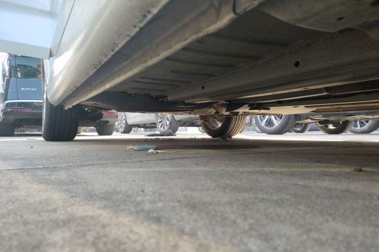 Used Dongfeng Aeolus L60 2015 1.8L Automatic New Enjoyment Model Right Side Sill