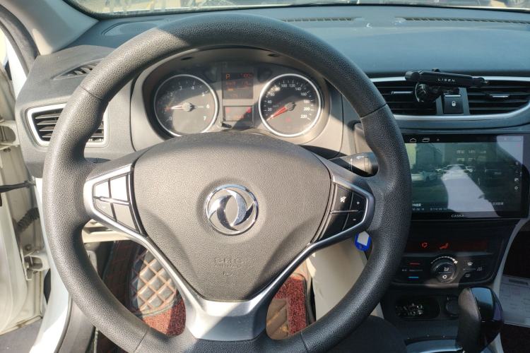 Used Dongfeng Aeolus L60 2015 1.8L Automatic New Enjoyment Model Steering Wheel