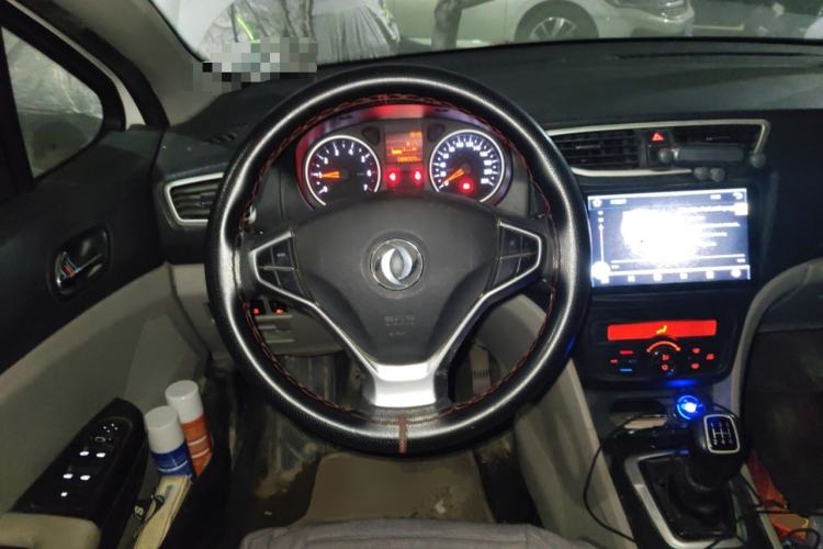 Used Dongfeng Aeolus L60 2015 1.8L Manual New Enjoyment Version Steering Wheel