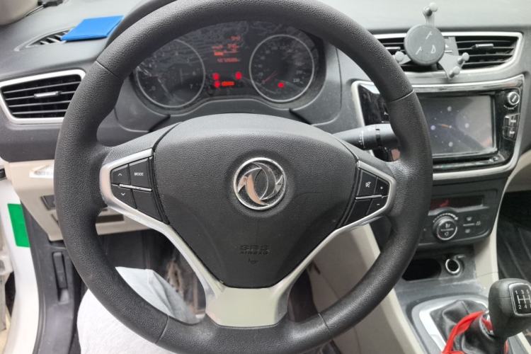 Used Dongfeng Aeolus L60 2015 1.6L Manual New Dynamic Model Steering Wheel