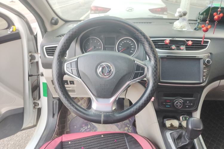 Used Dongfeng Aeolus L60 2015 1.8L Manual New Enjoyment Version Steering Wheel
