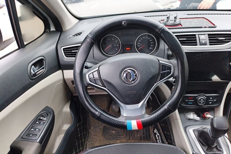 Used Dongfeng Aeolus L60 2015 1.6L Manual New Dynamic Model Steering Wheel