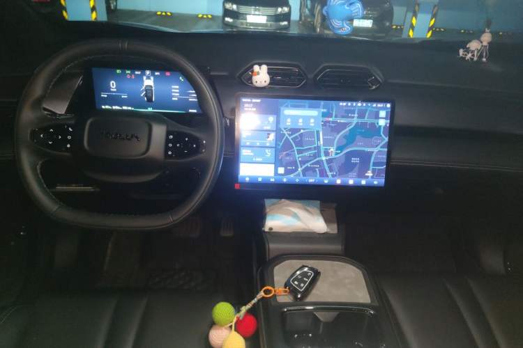 Used Dongfeng Aeolus L7 New Energy 2024 205 Plus Center Console