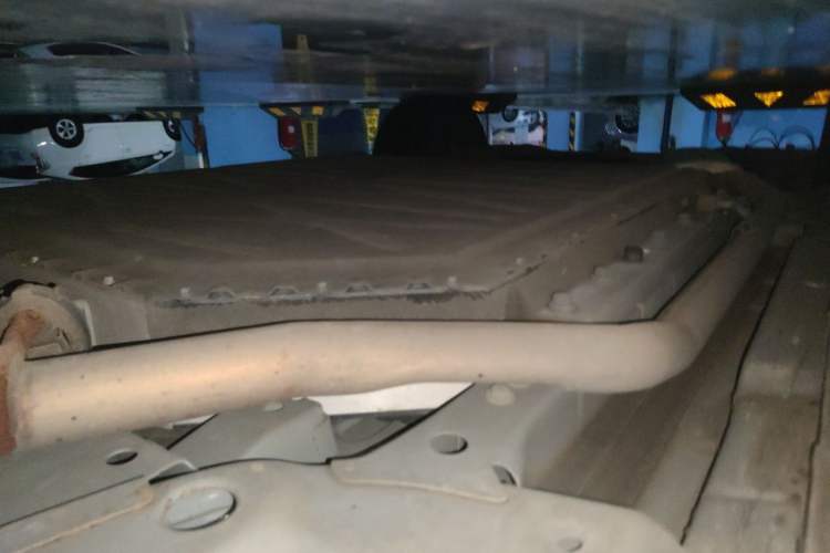 Used Dongfeng Aeolus L7 New Energy 2024 205 Plus Chassis Front Right