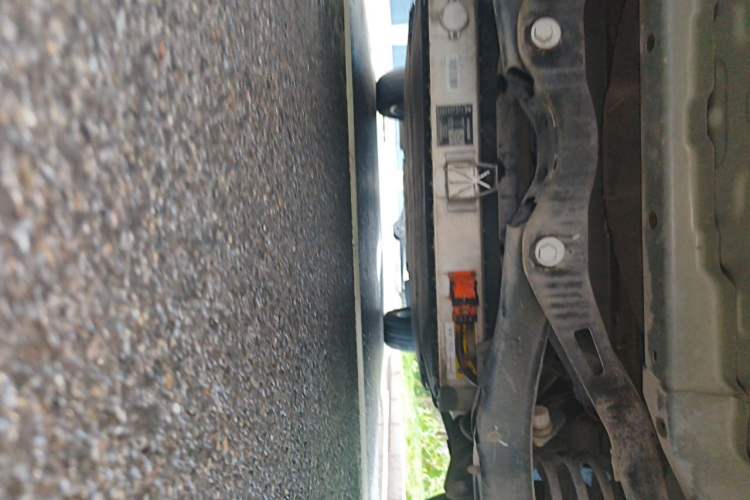 Used Dongfeng Aeolus L7 New Energy 2024 518 Air Chassis Rear