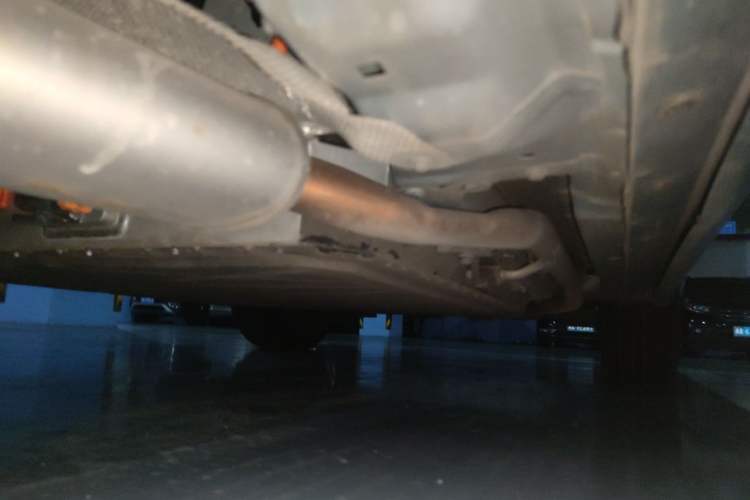 Used Dongfeng Aeolus L7 New Energy 2024 205 Plus Chassis Rear Right