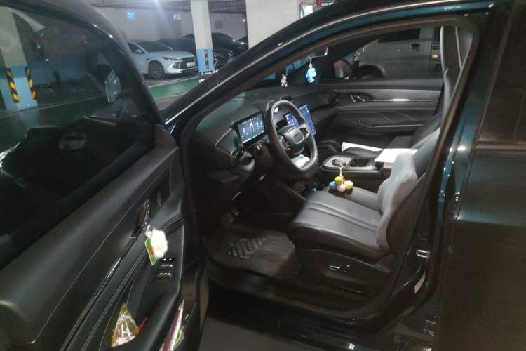 Used Dongfeng Aeolus L7 New Energy 2024 205 Plus Driver Seat