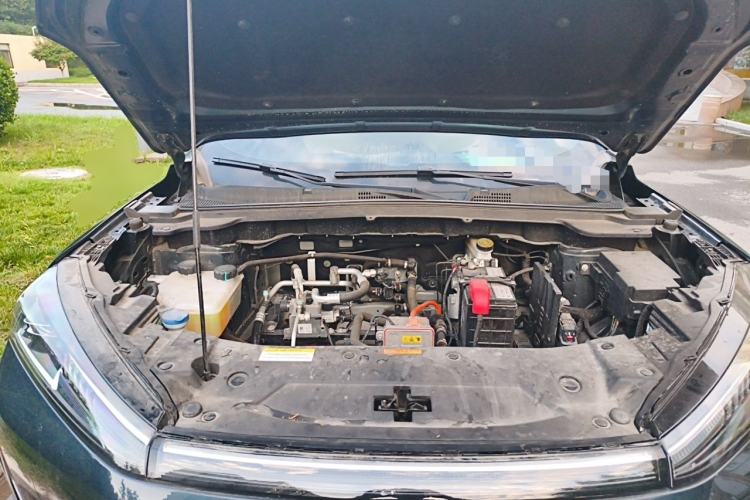 Used Dongfeng Aeolus L7 New Energy 2024 518 Air Engine Bay