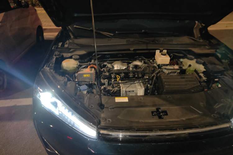 Used Dongfeng Aeolus L7 New Energy 2024 205 Pro Engine Bay Right