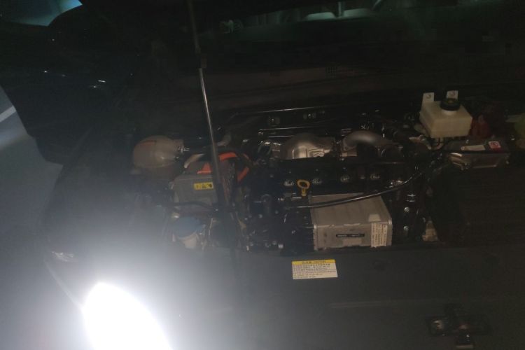 Used Dongfeng Aeolus L7 New Energy 2024 205 Plus Engine Bay Right