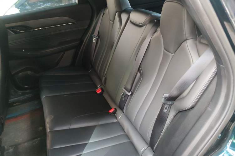 Used Dongfeng Aeolus L7 New Energy 2024 518 Air Interior 4